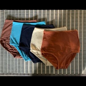 ARQ High Rise Undies Bundle 🦣🐬🦛🐑🦐